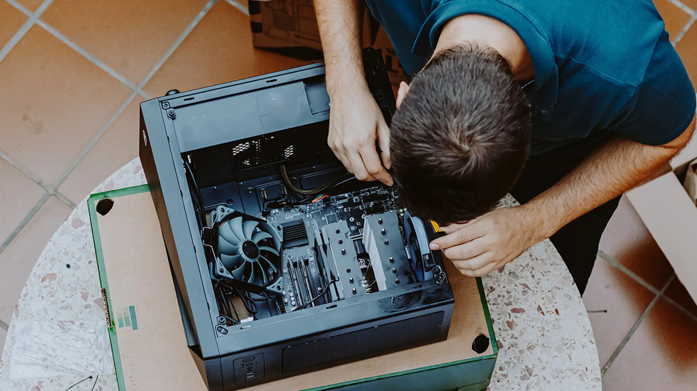 Building Computers as a Life Experience | Scott Larson